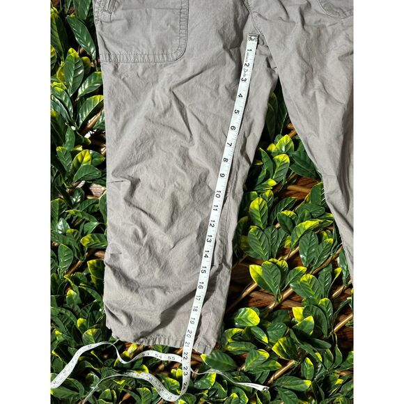 y2k GAP JEANS Gray Cargo Capri Pants Size 8 - Picture 11 of 12